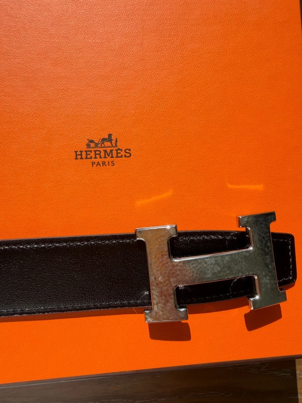 HERMES Men’s H Martelee belt buckle & Reversible leather strap 32 mm belt NWT